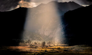 ROCKY MOUNTAIN NATIONAL PARK SKY